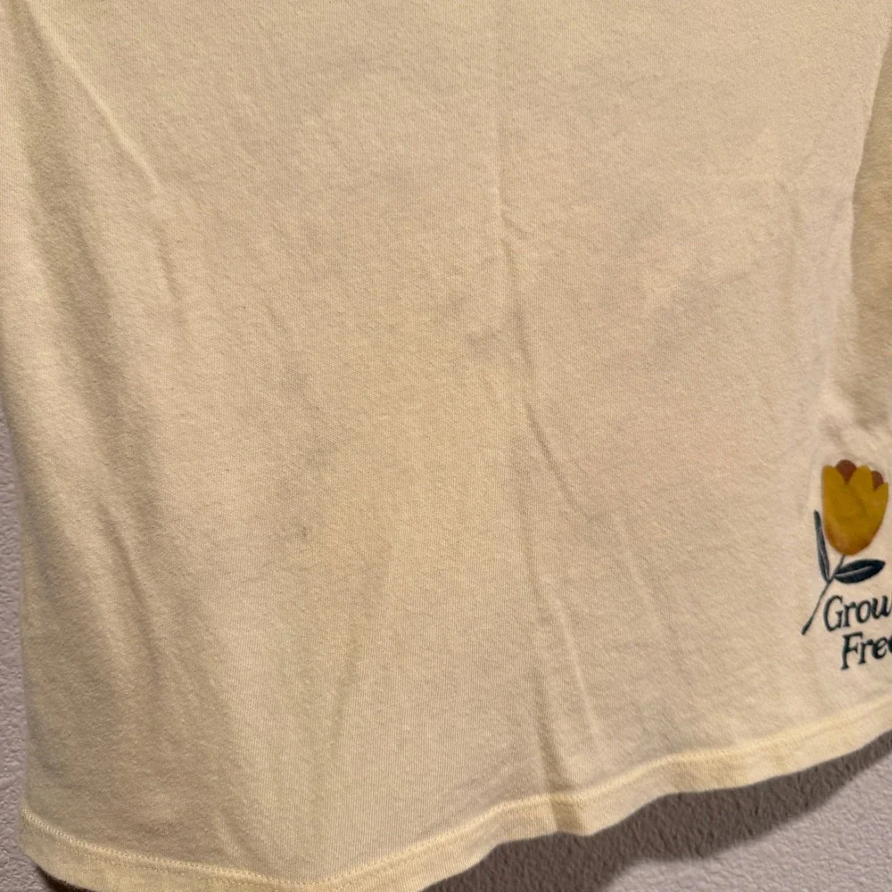 Old Navy Girls Yellow Butterfly Graphic Tee Grow Free Floral Shirt Size L‎ 10-12